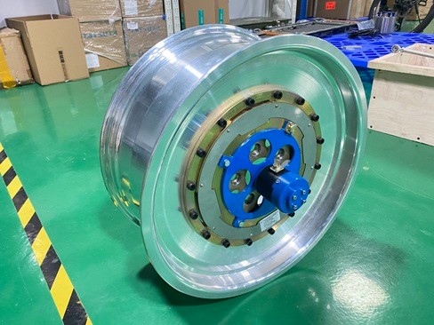 M56六分量车轮力传感器